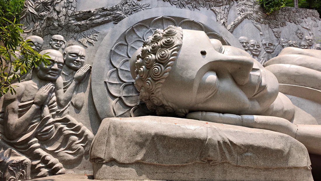 Reclining Buddha at Long Son Pagoda